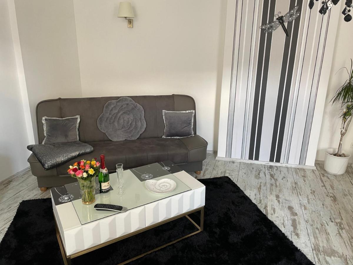 Ferienwohnung Roxana Stadtkern Von Quedlinburg 55Qm Bagian luar foto