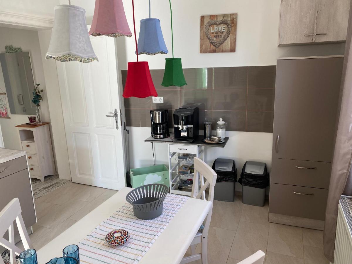 Ferienwohnung Roxana Stadtkern Von Quedlinburg 55Qm Bagian luar foto