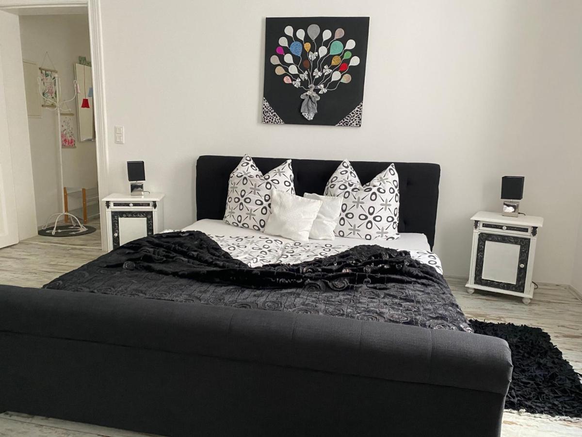 Ferienwohnung Roxana Stadtkern Von Quedlinburg 55Qm Bagian luar foto