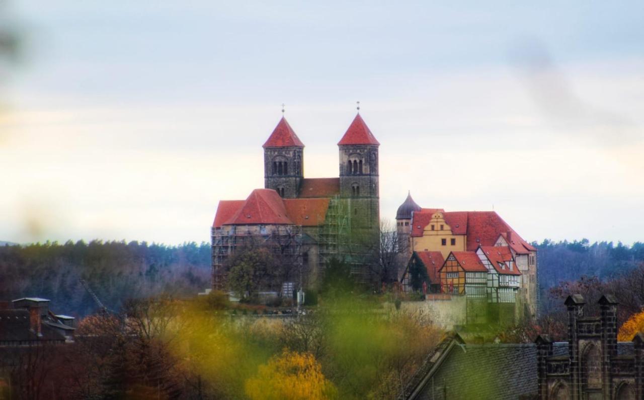 Ferienwohnung Roxana Stadtkern Von Quedlinburg 55Qm Bagian luar foto